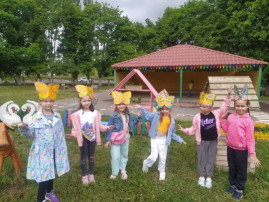 День бабочек День бабочек.